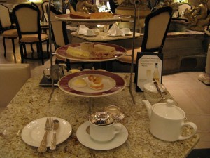 Table Setting (Image from HighTea.com)