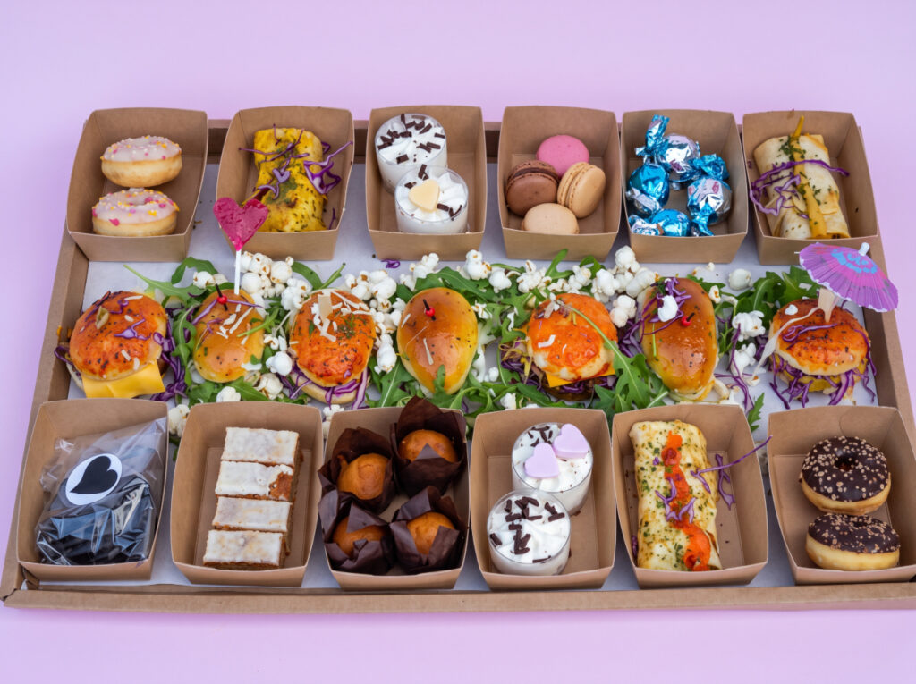 kinder high tea box