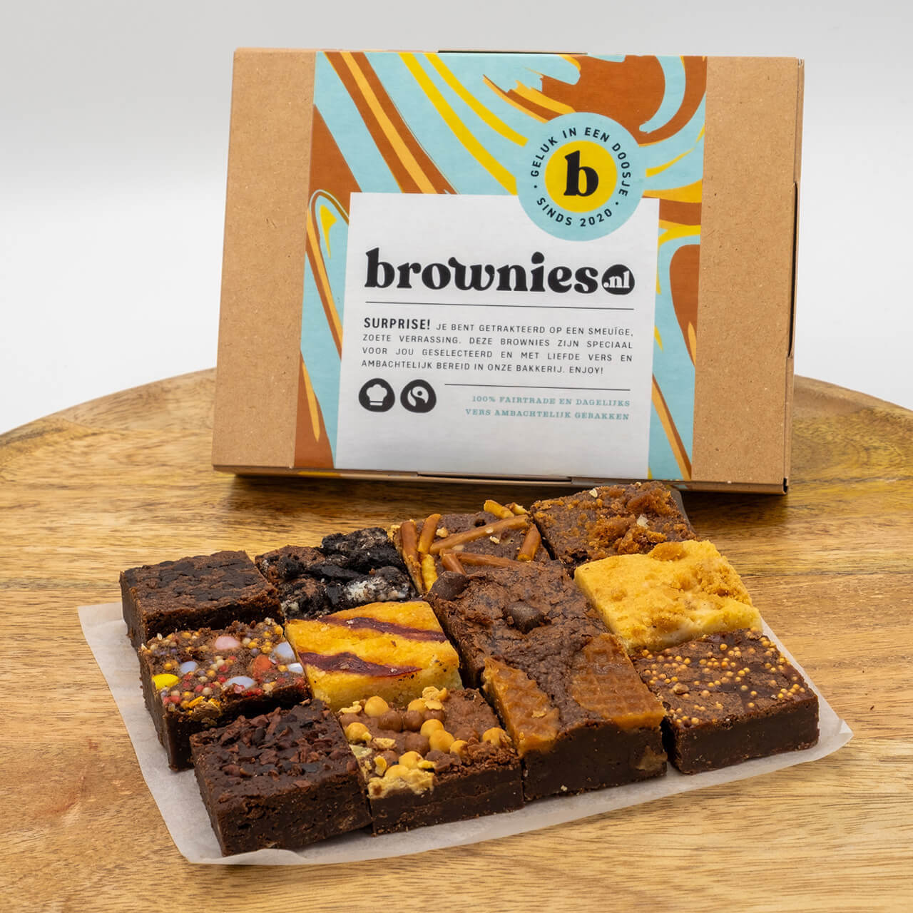 12 mini brownies